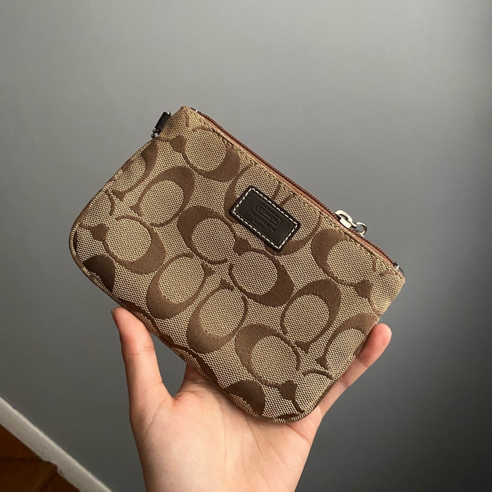 Coach Corner Zip Wristlet
